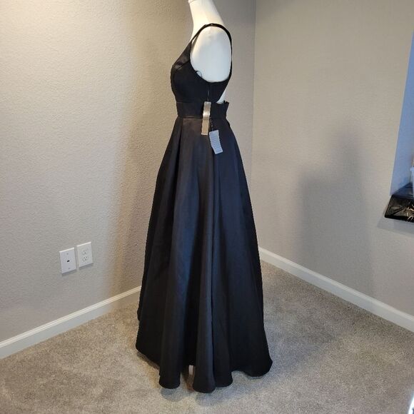 Sequin Hearts Ball Prom Gown Black Size 3 / S - Picture 3 of 13